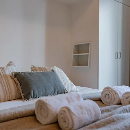 Huswell - Cosy With Sea View Διαμέρισμα *