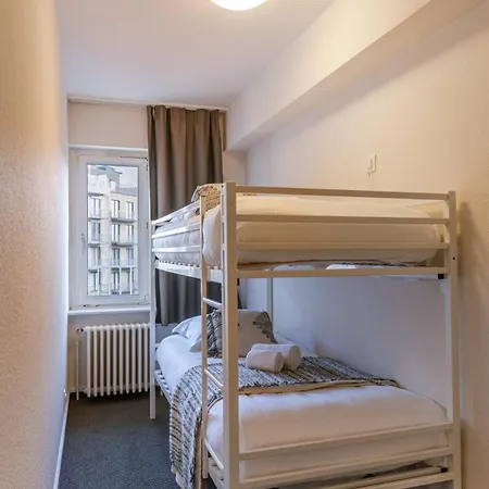 Huswell - Cosy With Sea View